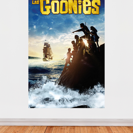 « Les Goonies » – Affiche aventure épique face à l’océan
