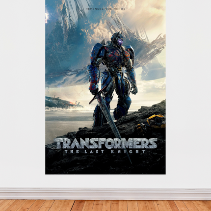 « Transformers : The Last Knight » – Affiche épique d’Optimus Prime