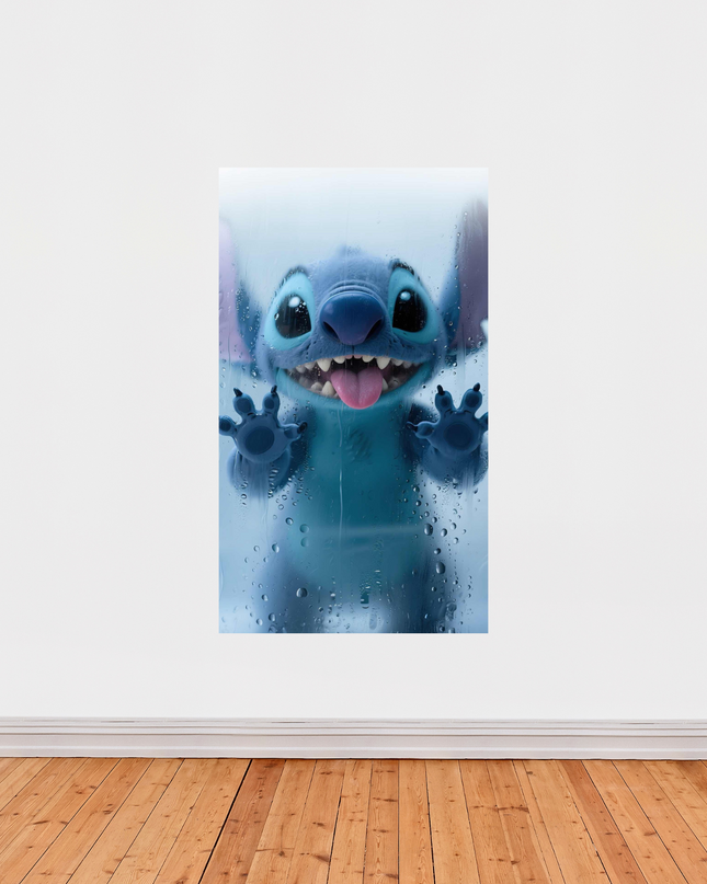 Affiche « Stitch contre la vitre » – Illustration amusante et mignonne