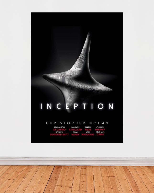 « Inception » – Affiche minimaliste totem et ville inversée