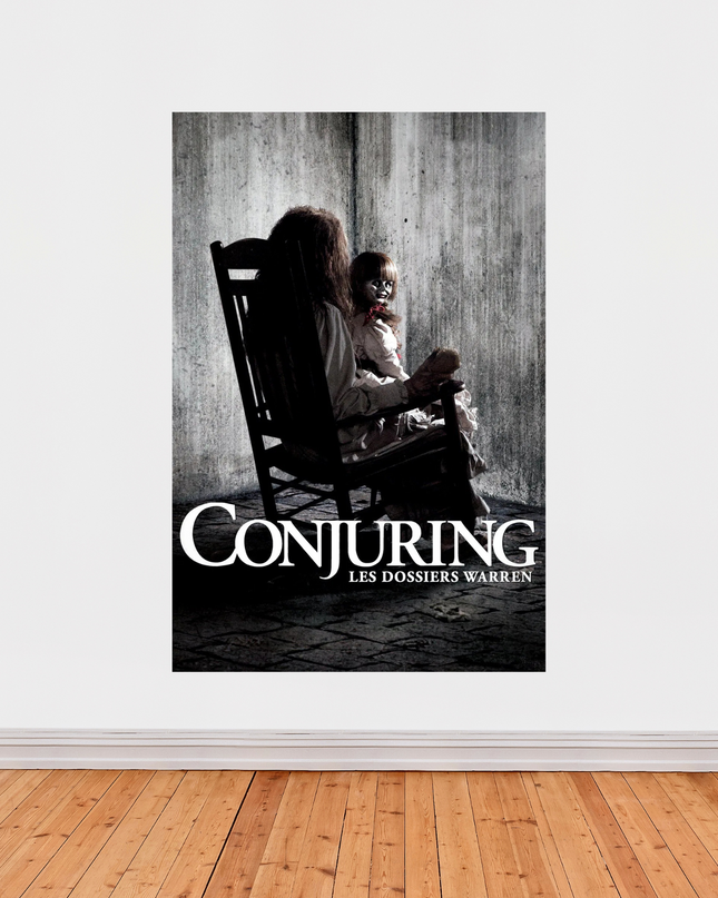 Affiche « Conjuring : Les Dossiers Warren » – Horreur et frisson garanti