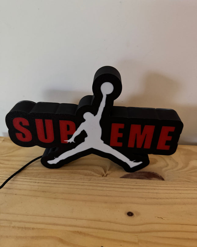 Lightbox 3D Supreme avec basketteur
