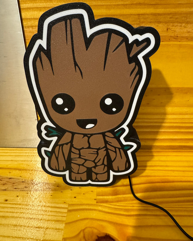 Décoration murale Groot avec halo

