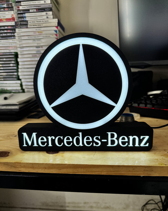 lampe étoile Mercedes noire et blanche
