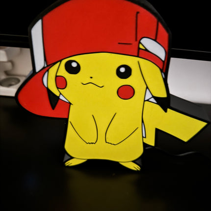 Lampe Pokémon Casquette - Lightbox 3D LED | Design Noir, Rouge, Blanc & Jaune | USB