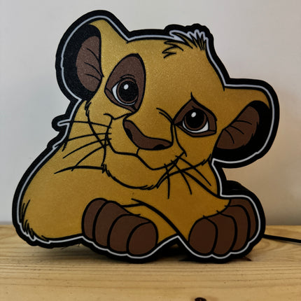 Lampe Le Roi Lion Simba - Lightbox 3D LED | Design Noir, Doré, Marron & Blanc | USB