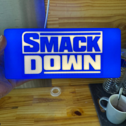 Lampe WWE SmackDown - Ancien Logo Lightbox 3D LED | Design Bleu & Blanc | USB