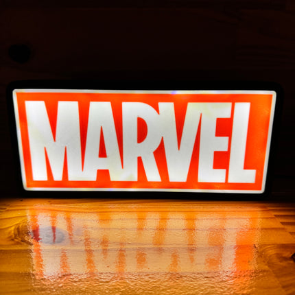 Lampe Marvel - Lightbox 3D LED | Design Noir, Rouge & Blanc | USB