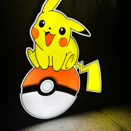 Lampe Pikachu Pokéball - Lightbox 3D LED | Design Noir, Rouge, Blanc & Jaune | USB