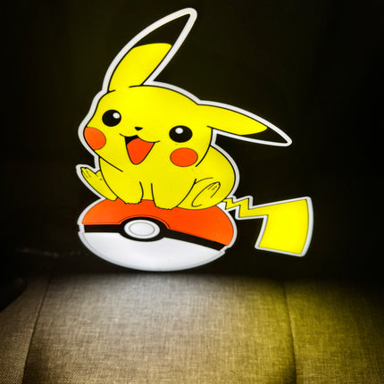 Lampe Pikachu Pokéball - Lightbox 3D LED | Design Noir, Rouge, Blanc & Jaune | USB