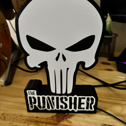 Lampe The Punisher - Lightbox 3D LED | Design Noir & Blanc | USB