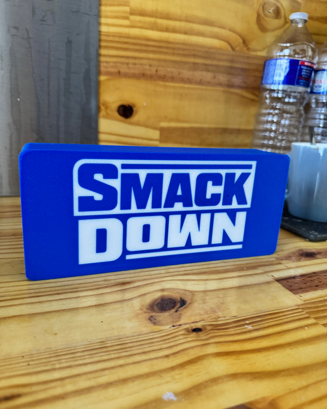 Lampe WWE SmackDown - Ancien Logo Lightbox 3D LED | Design Bleu & Blanc | USB