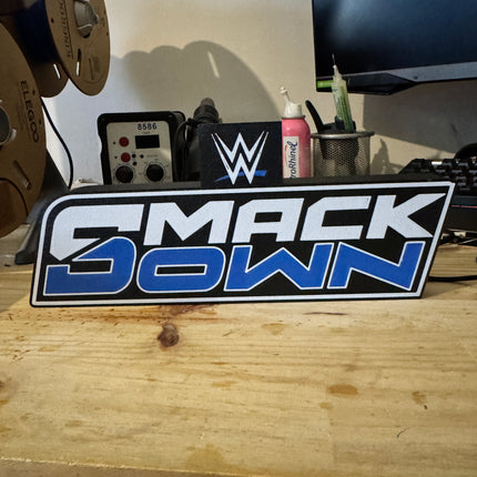 Lampe SmackDown LED, impression 3D, lumière douce pour ambiance sportive.