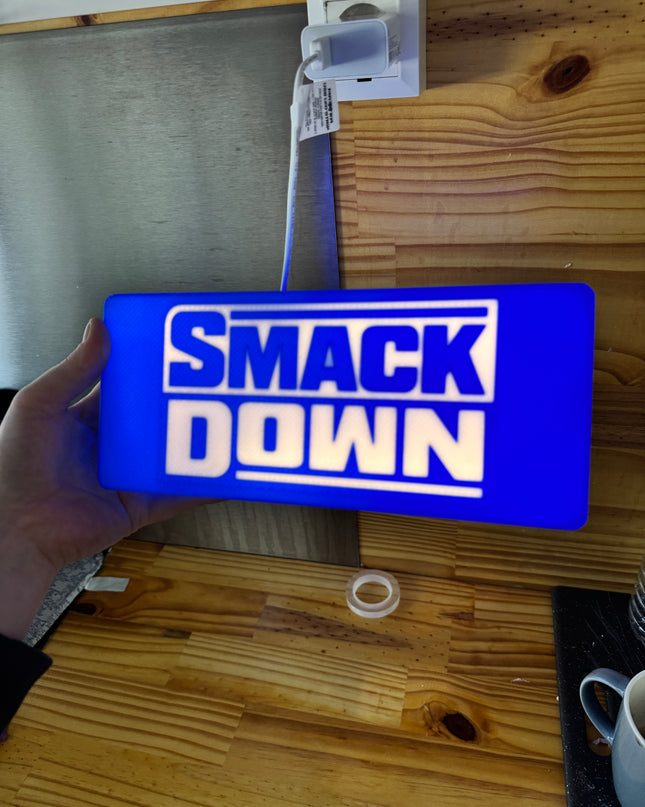 Lampe WWE SmackDown - Ancien Logo Lightbox 3D LED | Design Bleu & Blanc | USB