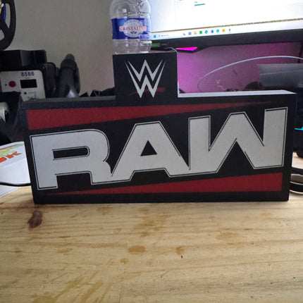 Lampe WWE RAW - Nouveau Logo Lightbox 3D LED | Design Noir, Blanc & Rouge | USB