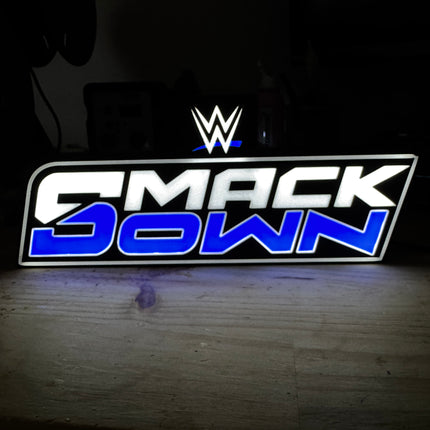 Lightbox WWE SmackDown, ambiance catch et sport.