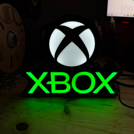 Texte vert sur fond noir Xbox
